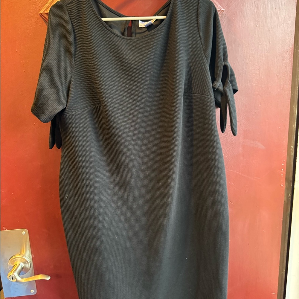 Motherhood Maternity Dress